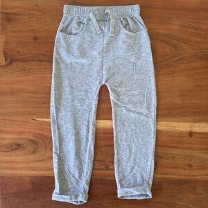 Old Navy boys grey u shaped pants jogger casual comfy kangaroo pocket size 5T